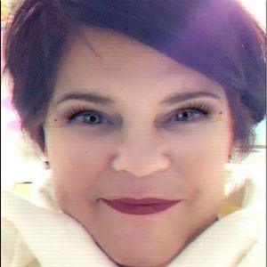 Meet your Posher, Rhonda